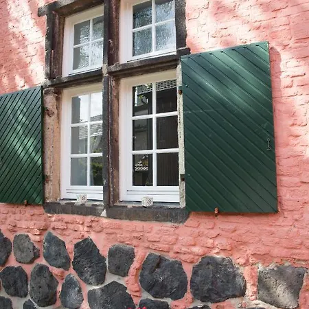 Ferienwohnung In Zons Apartmán Dormagen